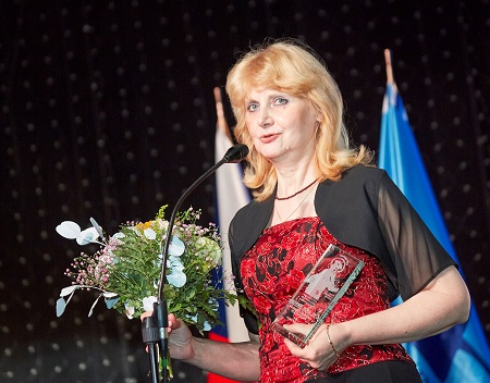 JUDr. Irena Holcová