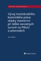 Vývoj mezinárodního kosmického práva: otázky vlastnictví při těžbě nerostných surovin na Měsíci a asteroidech (Balíček - Tištěná kniha + E-kniha Smarteca + soubory ke stažení)
