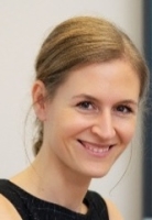 Mgr. Eva Ostruszka Klusová, LL.M.