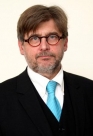 David Uhlíř: „Pro začínajícího advokáta je téměř nemožné začít si sám advokátní praxi.“