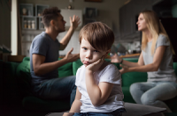 Rodičovství v době koronaviru: Jak zvládat frustraci a hněv
